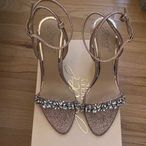 Jewel Badgley Mischka Ojai Crystal Ankle Strap Sandal - Size 7
